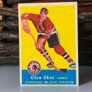 Vintage 1957-58 TOPPS Chicago Black Hawks Center Glen Skov Hockey Card